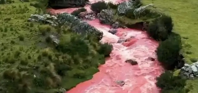 Red River in Cuzco Valley